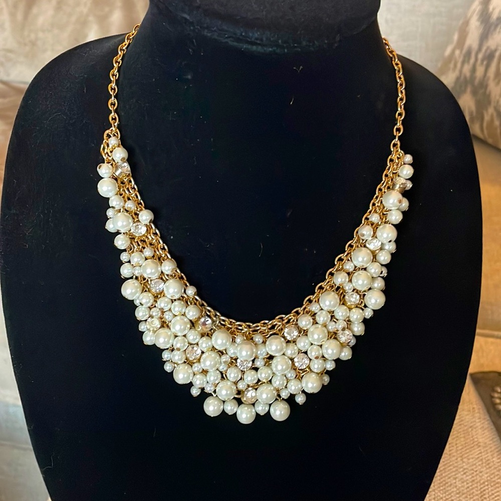 Pearl, Rhinestone & Gold Necklace